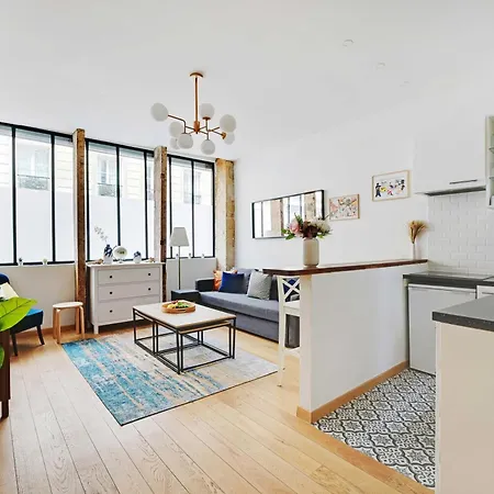 Duplex Pour 6 A Republique Confort Et Centralite Lägenhet